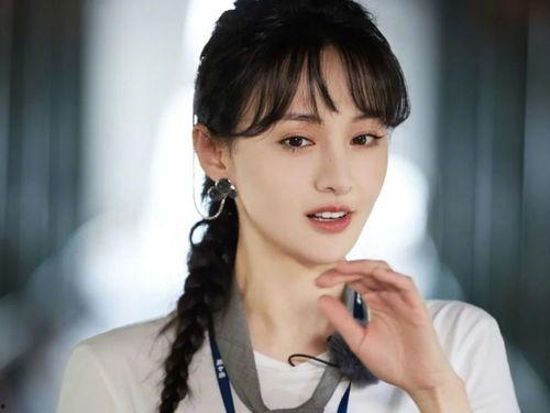 娱乐圈明星也在吃瓜,揭秘明星圈幕后趣闻  第1张